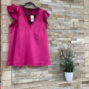 Adorable flutter sleeve V neck blouse with lace trim